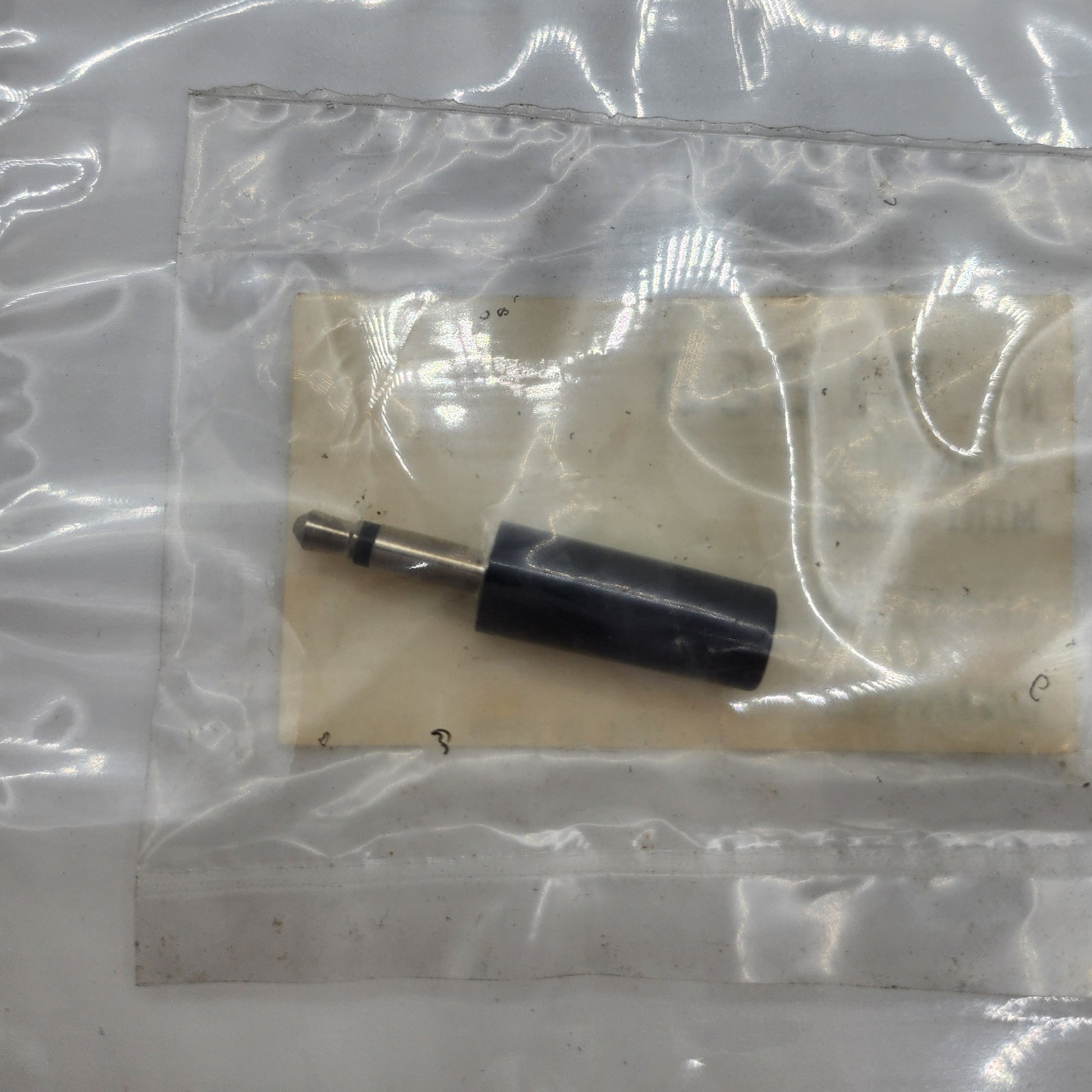 B1863 Mini Plug for 373 374